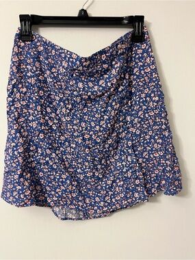 Madewell Floral Button Detail Mini Skirt with Blue Red White Accents Size 8